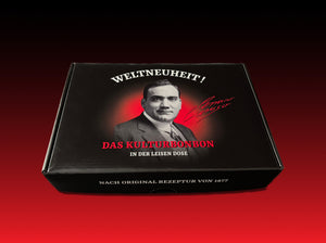 Schwarze Verpackungsschachtel des CARUSO Kulturbonbons mit historischem Porträt, Signatur und der Aufschrift „WELTNEUHEIT! Das Kulturbonbon in der leisen Dose – nach Original Rezeptur von 1877"